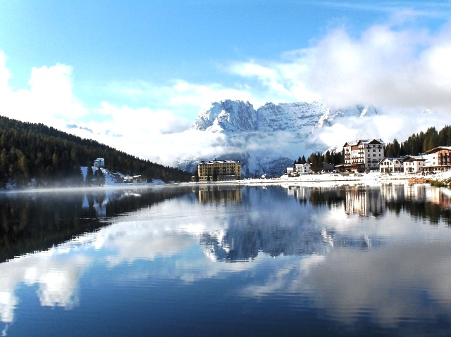 Misurina_dopo_una_nevicata_foto_di_Gianni_Pais_Becher